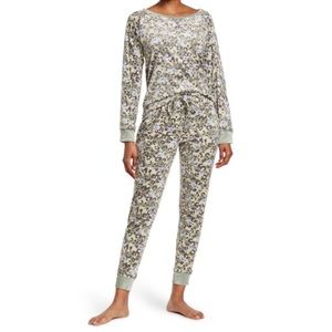 NWT Leopard Floral Super Soft Velour Knit Pajama Set